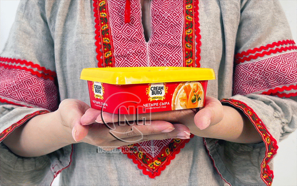 12-Pho-mai-phet-banh-creamburg-vi-kem-vien-vang_1200x750 (2)