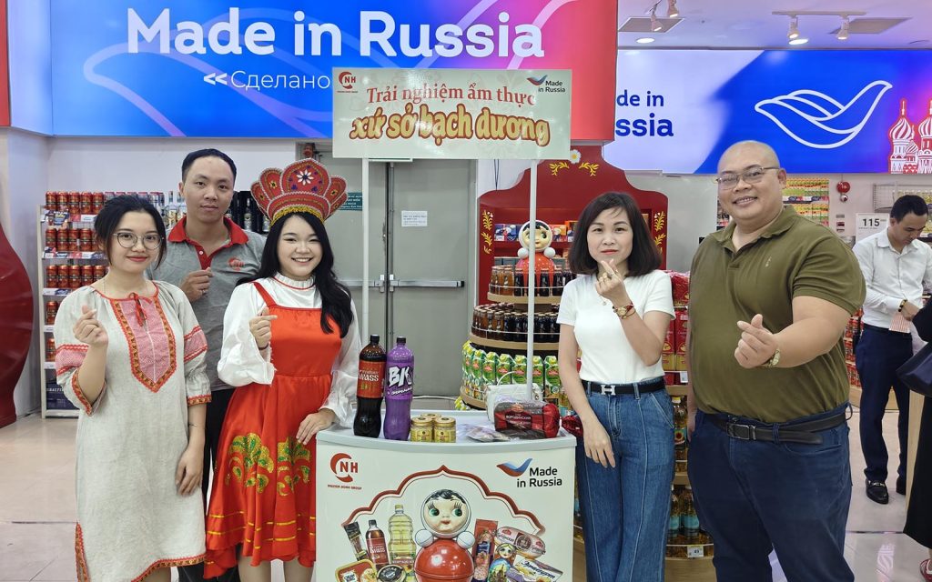 Chính thức ra mắt Góc hàng Nga (Russia Corner) tại WinMart Vincom Long Biên