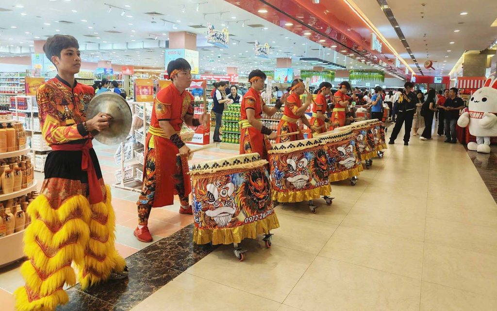 Chính thức ra mắt Góc hàng Nga (Russia Corner) tại WinMart Vincom Long Biên