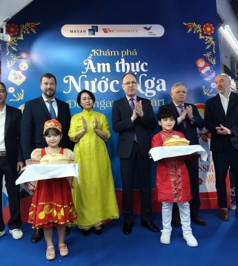 Góc hàng Nga Long Biên