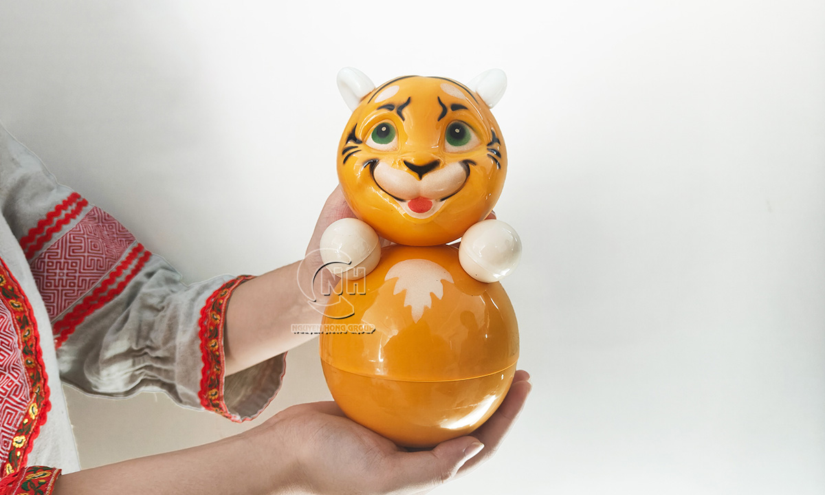 Lật đật Nevalyashka con hổ vàng