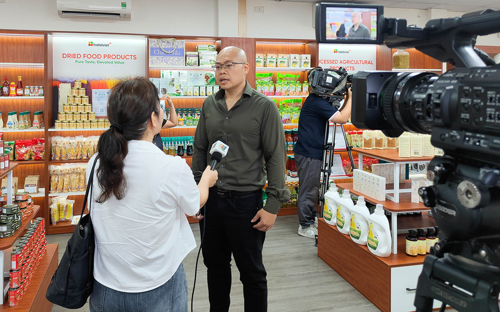 Đưa sản phẩm Việt tiếp cận thị trường Halal: Nguyễn Hồng và SOLSE mở rộng kết nối tại HALALVIET